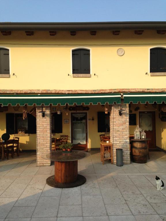 فافارو فينيتو Locanda Al Convento المظهر الخارجي الصورة